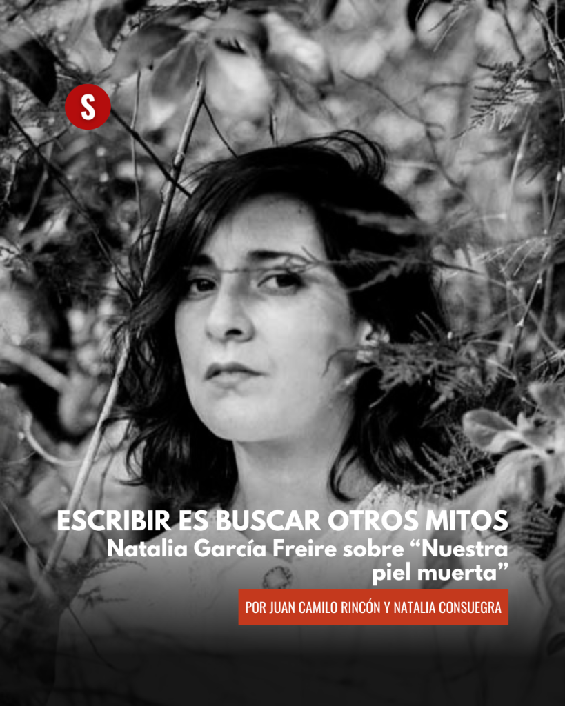 Fotografía de Natalia García Freire, tomada por María Fernanda García Freire, por la presentación de su libro Nuestra piel muerta.